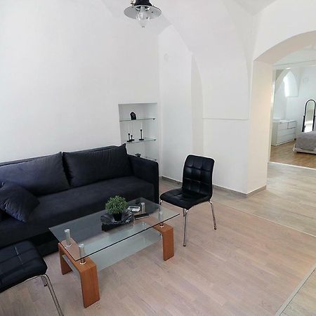 Apartman Tina نوفي ساد المظهر الخارجي الصورة